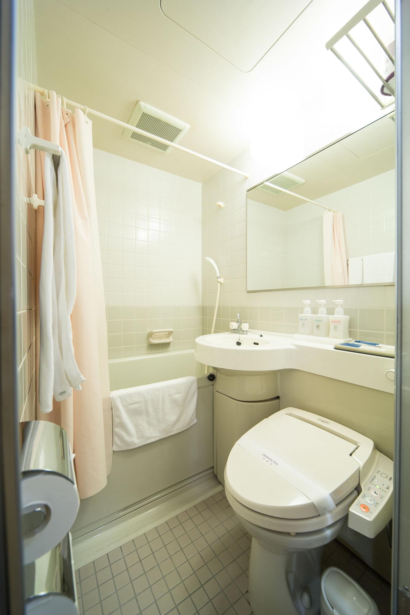 Hotel Claiton Esaka Suita Ngoại thất bức ảnh